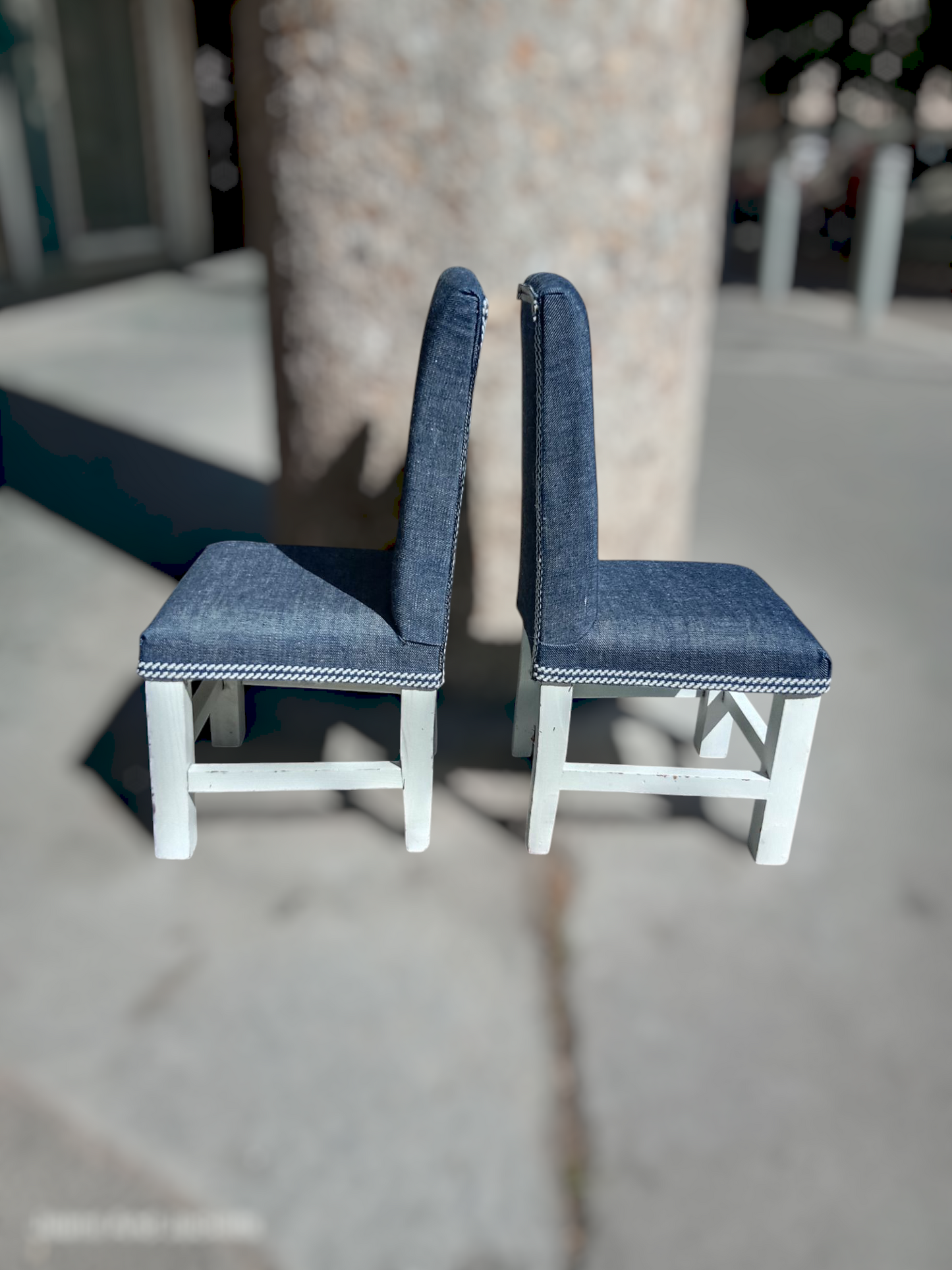 Chaise poupée