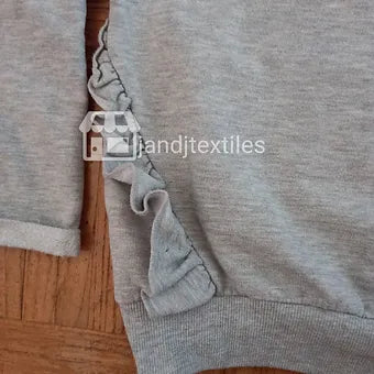 Sweat shirt