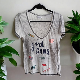 Tee shirt