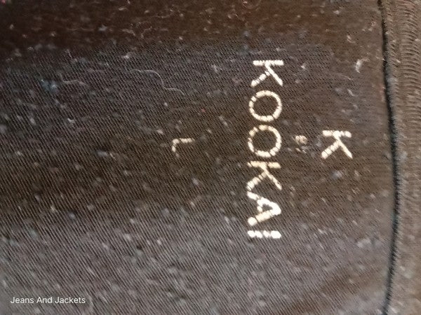 Tee shirt