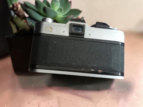 Appareil Photo Argentique Vintage Canon FTb QL + Objectif Canon FD 50mm f/1.8 S.C