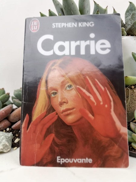 Livre Vintage "Carrie" - Stephen King (Édition J'ai Lu)