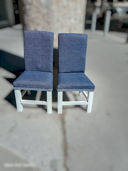 Chaise poupée