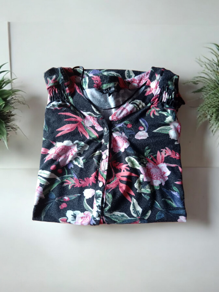 Tee shirt