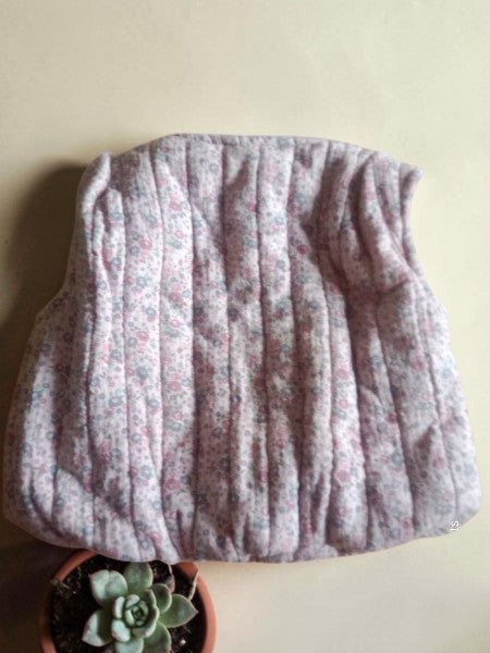 Gilet Sans Manches Matelassé Fleuri Kiabi — Bébé 3 mois Rose Pastel