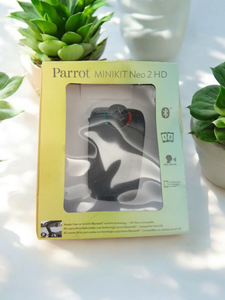 Parrot minikit NEO 2HD