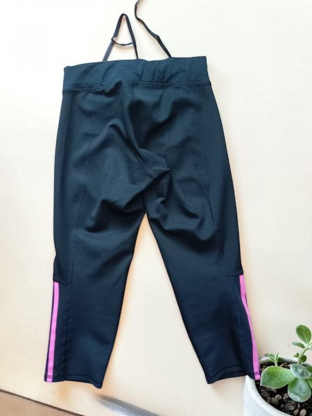🏃‍♀️ Leggings Adidas Sport & Style – Noir & Rose Vif (XS)