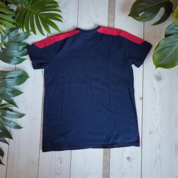 Tee shirt