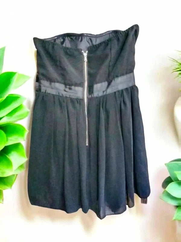 Strapless dress