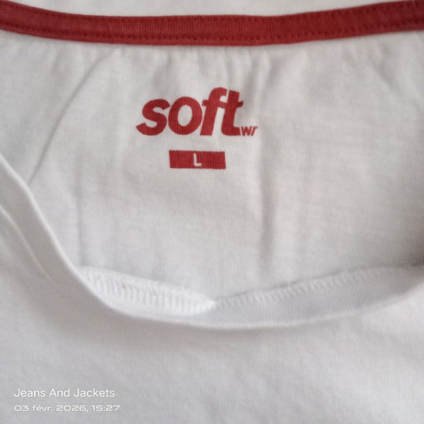 Tee shirt